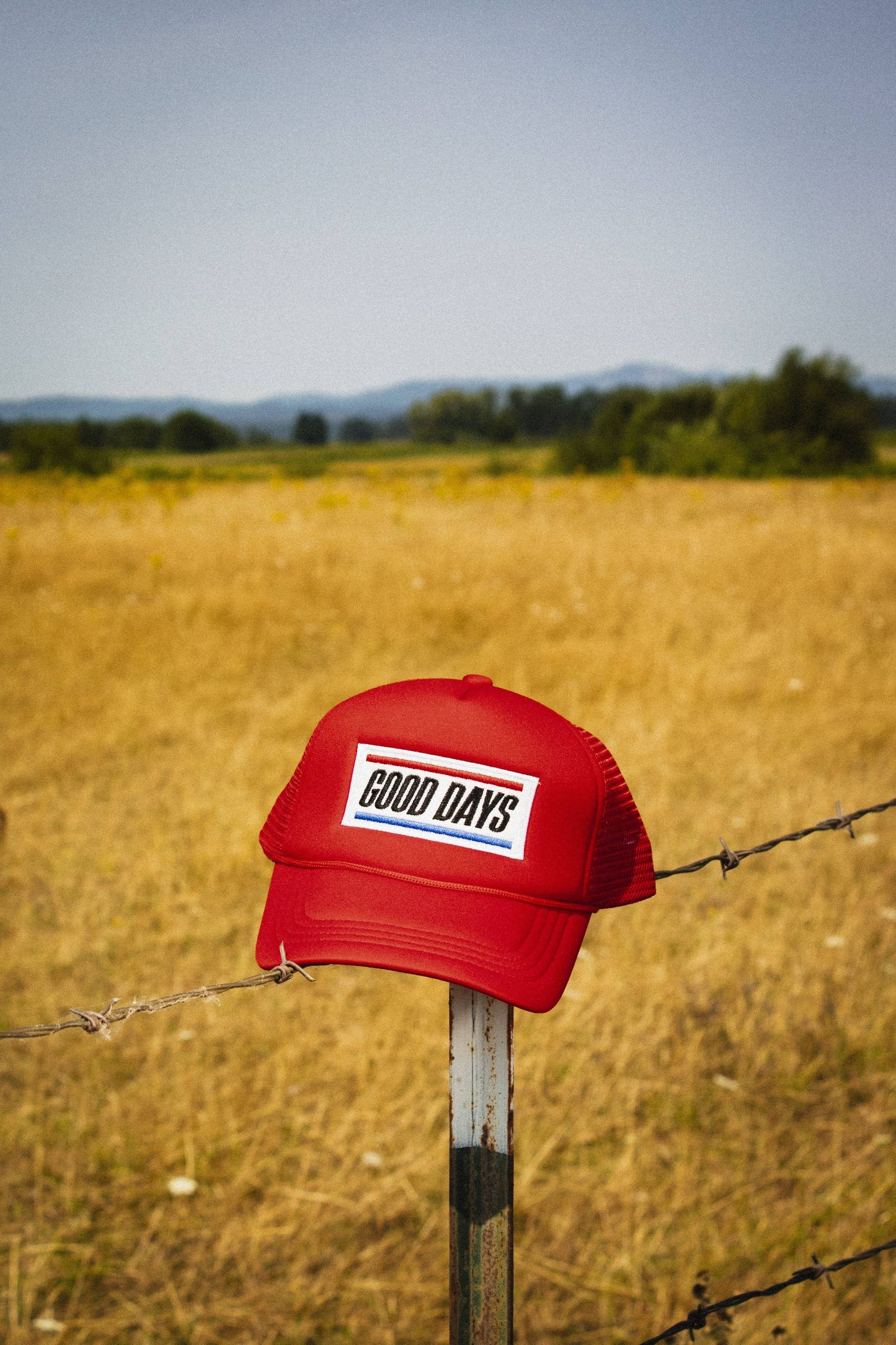 Good Days Trucker - Racing Red